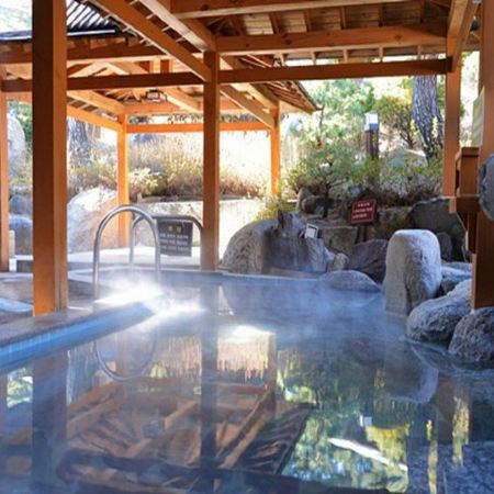 高城+束草+首爾6天冬日賞景之旅 ※【雙重蟹宴】任食東海名物紅蟹+【藍絲帶認證食府】DeoDeo醬油蟹放題  ※尺山天然溫泉、高城 6.25戰爭展示館、DMZ統一瞭望塔、束草阿爸村、南怡島