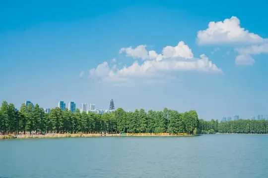 東湖聽濤風景區