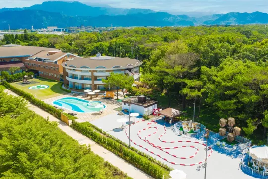 朋趣Bon Chill Glamping露營車園區