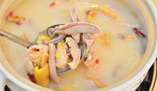 藥膳菌皇胡椒豬肚雞