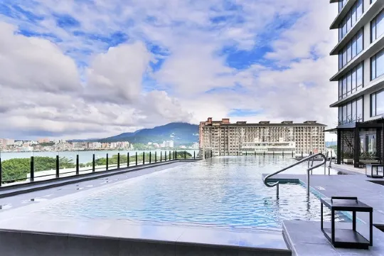 八里福朋喜來登酒店