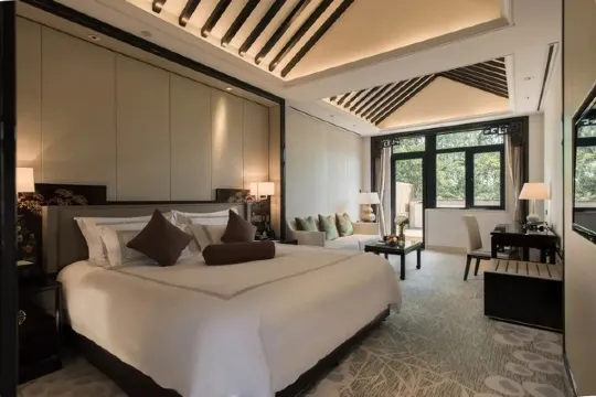 西子賓館豪華精選湖景房