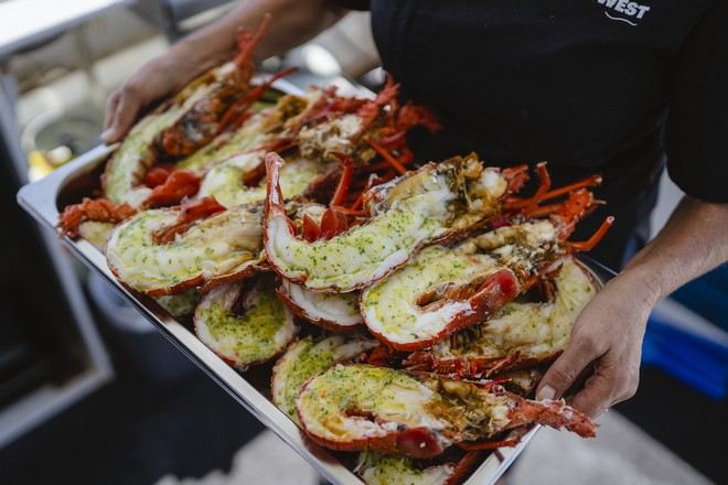 曼哲拉海鮮遊船