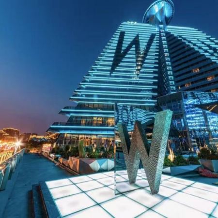 盛世唐風‧奢享西安5天純玩團【連住4晚奢華國際品牌W酒店+海鮮自助晚餐】華清宮御湯遺址、欣賞大型實景演出《長恨歌》、兵馬俑博物館、大唐不夜城、秦嶺四寶館觀看唯一棕色大熊貓、陝西考古博物館、慈恩寺