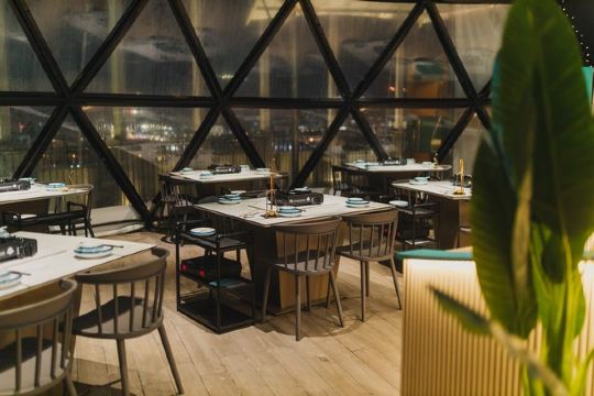 頂樓星空玻璃屋火鍋