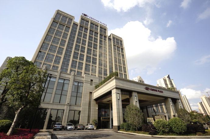 增城保利皇冠假日酒店