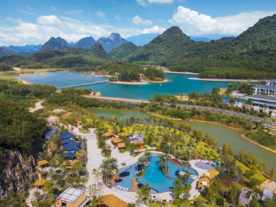 《冬日浪漫英德秘景》「積慶里紅茶谷」國家4A 風景區「洞天仙境」保證入住2024年開業英德積慶裏仙湖酒店(約500呎露台客房)(任浸養生溫泉)【金獎果木黑松露燒鵝宴】清遠美景純玩2天團