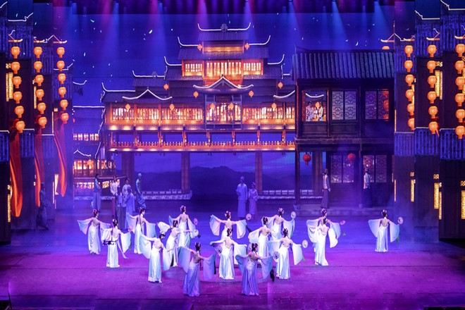 《醉美太湖》表演