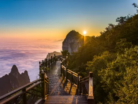 天門山高空畫廊