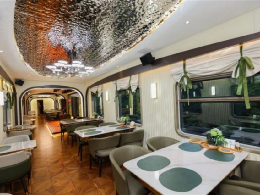 林都號專列-餐廳車廂