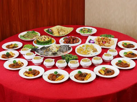 富貴逼人鮑魚龍躉宴