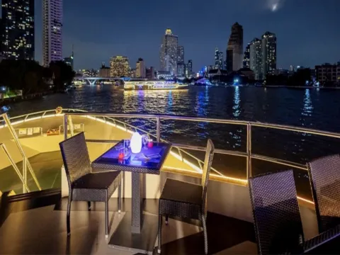 Chaophraya Princess Dinner Cruise
