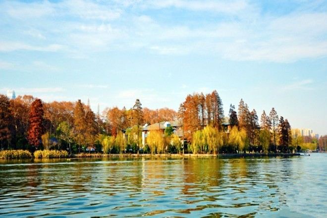 東湖聽濤風景區