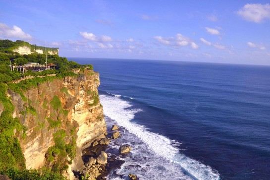 烏魯瓦圖「情人崖」