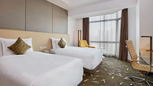 中山永安新城皇冠假日酒店