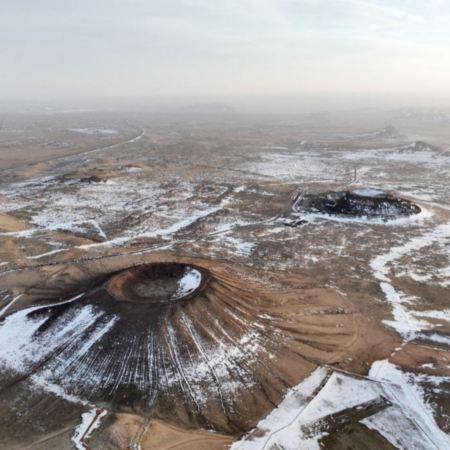 【香港直航大同】內蒙古、山西跨省聯遊 火山+草原+沙漠+溫泉5天純玩團
響沙灣、哈素海旅遊區~敕勒川草原、烏蘭哈達火山、大召寺、清真大寺、雲岡石窟、大同城牆、保證1晚馬刨溫泉酒店