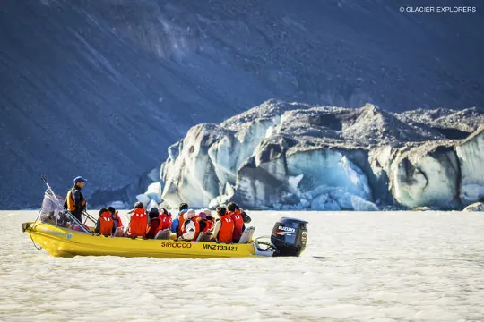 塔斯曼冰川船之旅