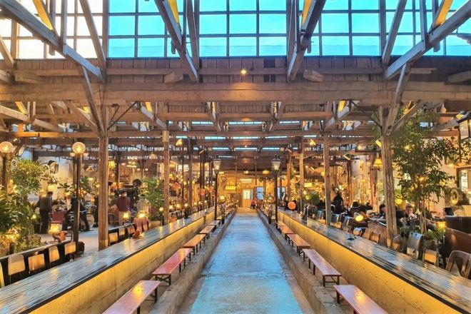 人氣打卡咖啡店~朝陽紡織