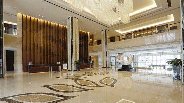 翡翠山華美達酒店