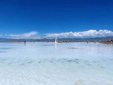 【4鑽】三地傳奇‧西北秘境(寧夏、青海、內蒙古)深度8天純玩之旅 四驅車三湖穿越+航拍短片、地球之心烏蘭湖、天空之鏡茶卡鹽湖(罕有安排日遊+夜遊觀星)、沙坡頭、青海湖、塔爾寺高僧專場祈福、水墨丹霞