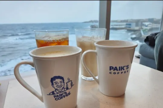Paik's Coffee 白鐘元咖啡店