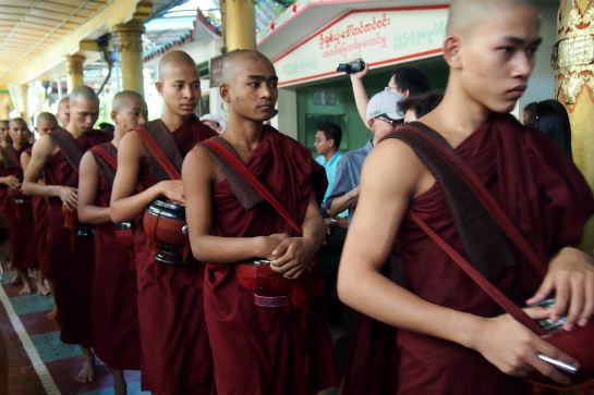 佳克溫佛經教育廟