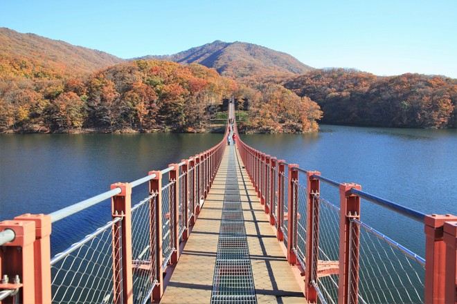 馬場湖水吊索橋