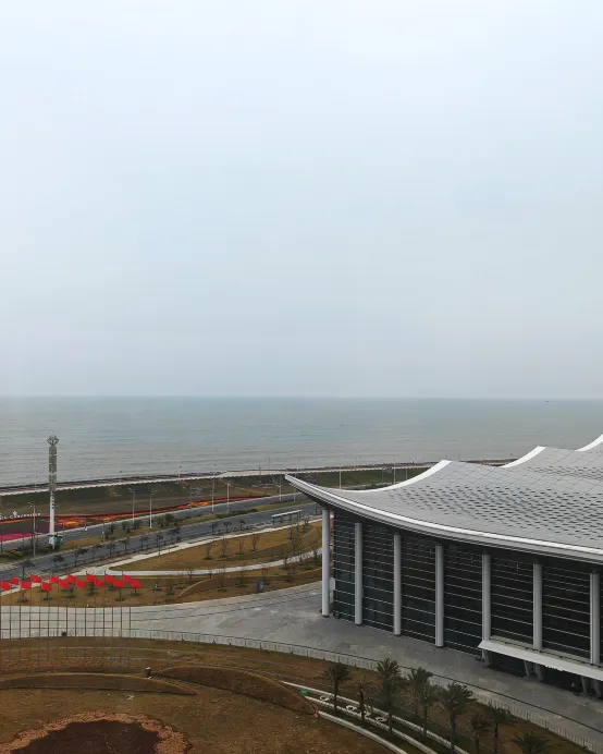 《永安專享~約500呎豪華海景客房~汕頭白天鵝酒店「潮」玩攻略+高鐵》 專享包廂【鮑魚砂鍋粥養生宴】【任食一人一鍋金牌牛肉火鍋】湘子橋的日與夜 尋味鎮邦路美食街 潮州美食純玩3天團