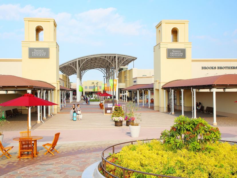 酒酒井Premium Outlets