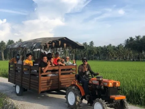 甘榜阿貢探索之旅