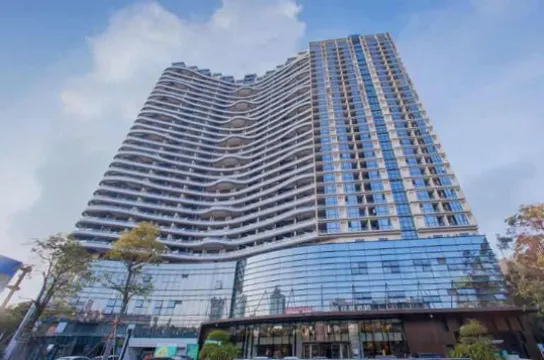 清遠清新希爾頓歡朋酒店