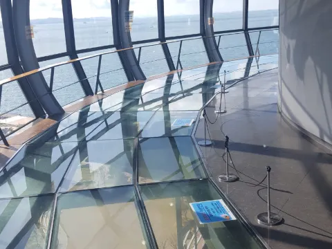 始華湖月亮展望台