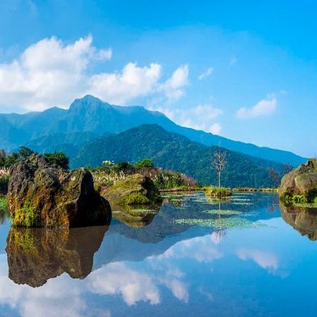 桂林、陽朔 純玩4天高鐵團    堯山景區、興坪古鎮、遇龍河休閒竹筏漂流、銀子岩景區、陽朔西街、連續入住2晚【國際品牌】Shangri-La香格里拉酒店或Sheraton喜來登酒店