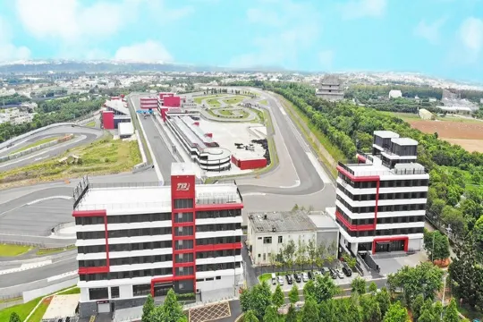 麗寶賽車主題旅店T11 T12 Hotel