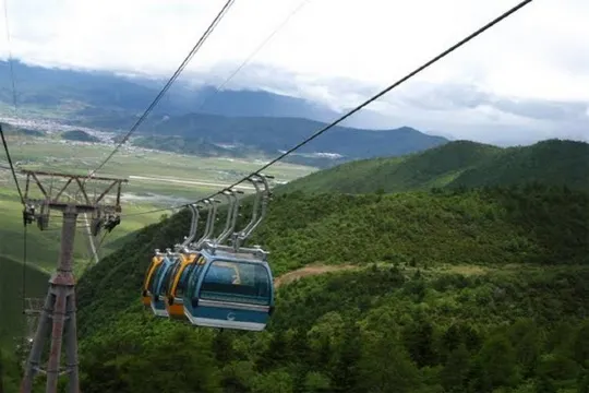 石卡雪山索道