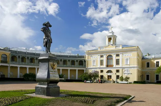 巴甫洛夫斯克皇宮