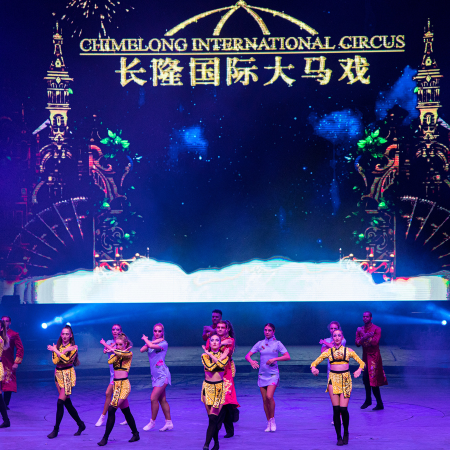 《聖誕音樂會+兩大主題樂園》"左倫右李"模仿秀．聖誕節音樂會+深圳前海華發冰雪世界+廣州國際長隆大馬戲．魔幻傳奇Ⅲ 2晚入住佛山金美域林禧酒店【(位上)魚翅撈飯+巧手無骨魚宴】佛山深圳聖誕加班3天團