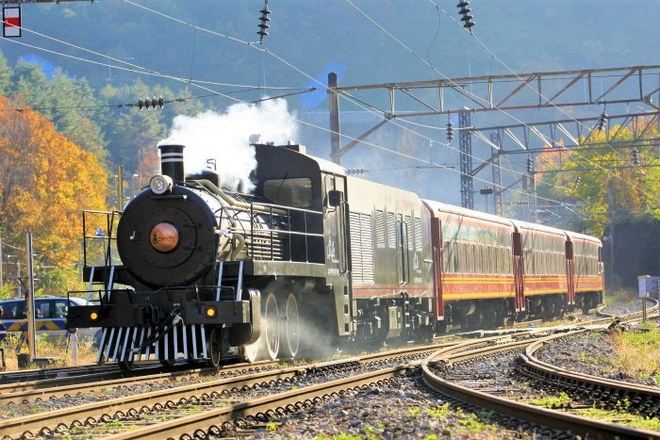 之字形蒸汽觀光纜車