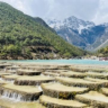 【4鑽】【人間美景】高鐵昆明  雲南、香格里拉、大理避暑深度遊    麗江古城、玉龍雪山(雲杉坪)、大理、大理古城、白族人家、 松贊林寺、獨克宗古城、虎跳峽、 民族風情 7天深度之旅