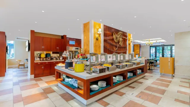 中山長江高爾夫球會上乘假日酒店