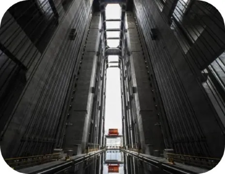 三峽大壩升船機