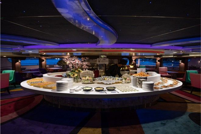 Wonderful Pearl Dinner Cruise 