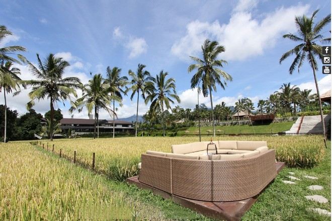 SECRET GARDEN VILLAGE