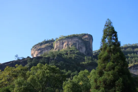 從九曲溪觀大王峰