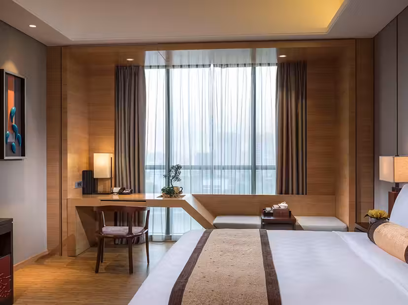 HUALUXE 樂山華邑酒店