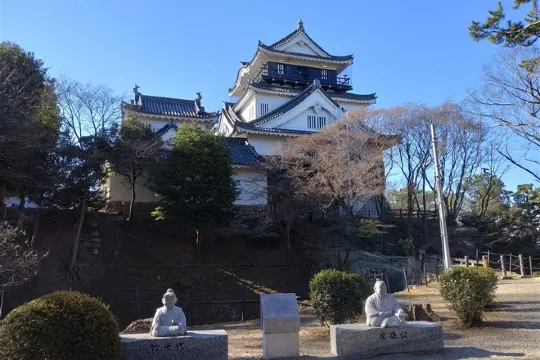 岡崎城