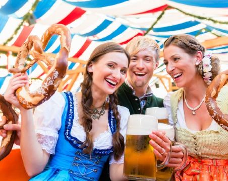 【4鑽】秋日德南雙盛宴 10天團  【慕尼黑啤酒節狂歡 + 路德維希堡世界最大南瓜節】慕尼黑、薩爾斯堡、國王湖、楚格峰大雪山、邁瑙島、路德維希堡城堡、保時捷汽車博物館、羅滕堡、紐倫堡、符茲堡主教宮