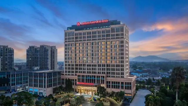 江門希爾頓花園酒店
