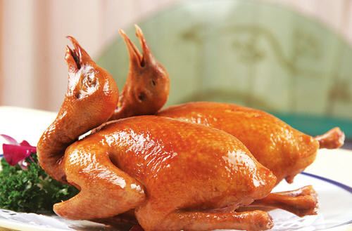 特色芝麻雞+招牌紅燒乳鴿(每位半隻)