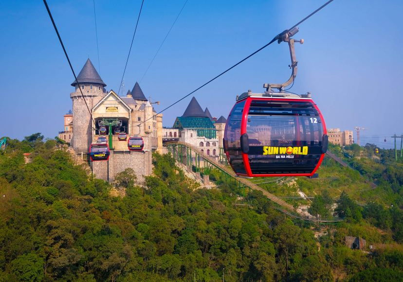 「法式童話山城」巴拿山旅遊度假區